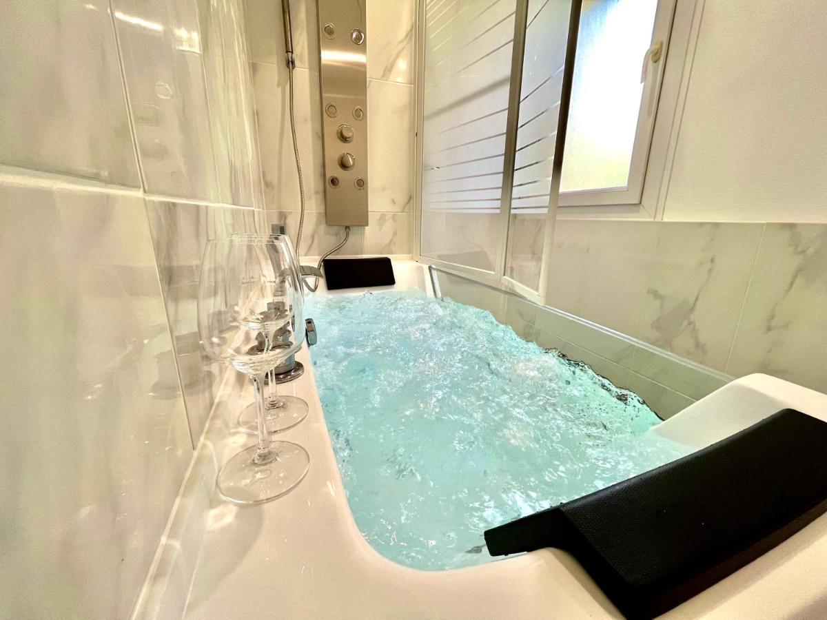 Cocon Luxe - Sauna & Balneo Au Coeur De رانس المظهر الخارجي الصورة